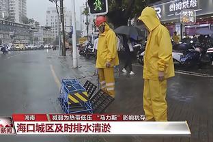 约基奇本赛季总助攻703次 超张伯伦成历史单赛季中锋助攻王